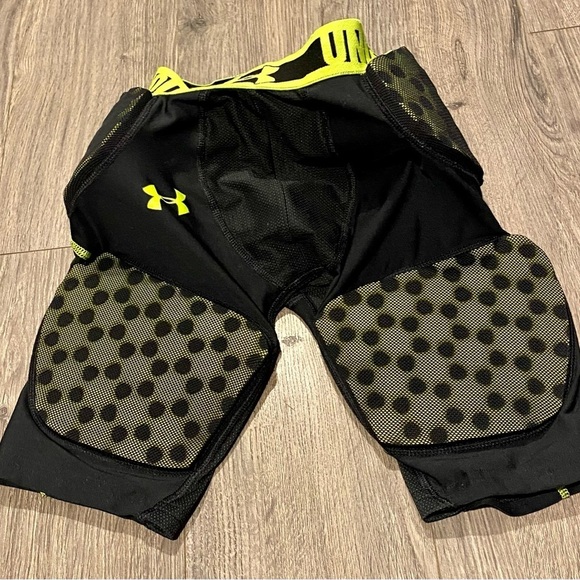 Under Armour Other - Under Armour Football padded girdle size Youth medium gameday EUC black green UA